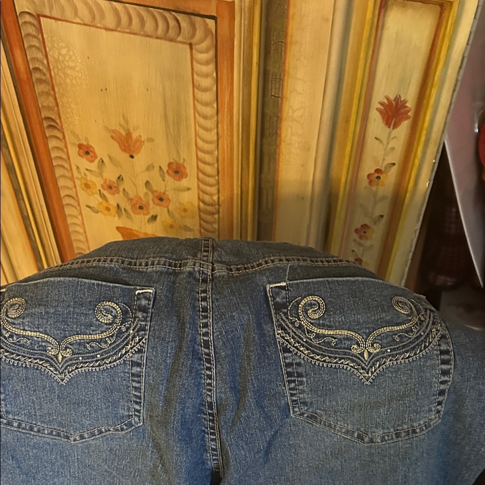 Kim Rogers Blue Embroidered Ankle Jeans